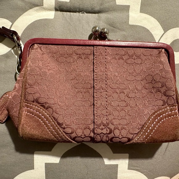 Coach Wristlet - Picture 5 of 7